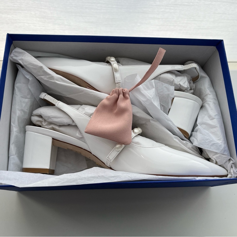 Stuart Weitzman White Pointed Slingback Heels with Pearl-Trim Strap - Picture 11 of 15